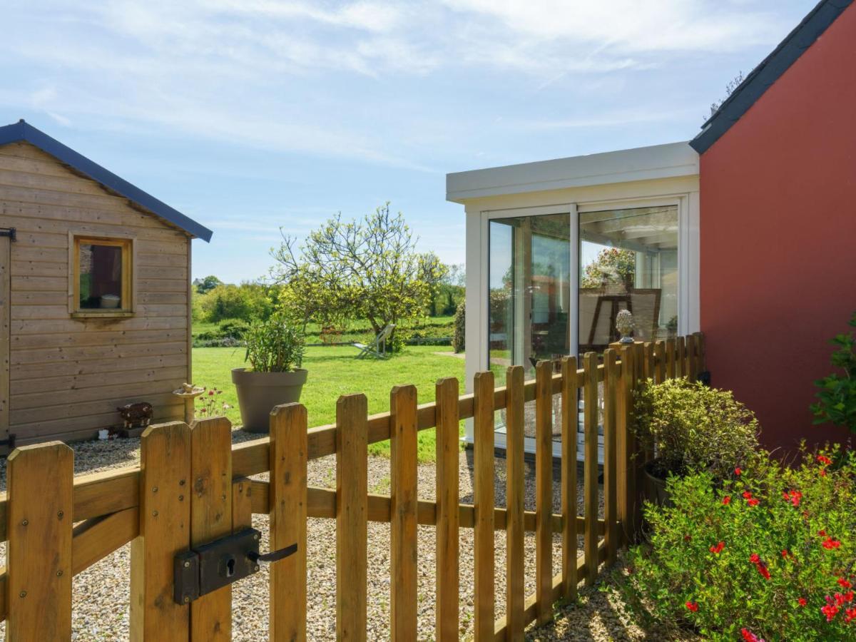 Holiday Home Entre Terre Et Mer By Interhome Pouldreuzic エクステリア 写真